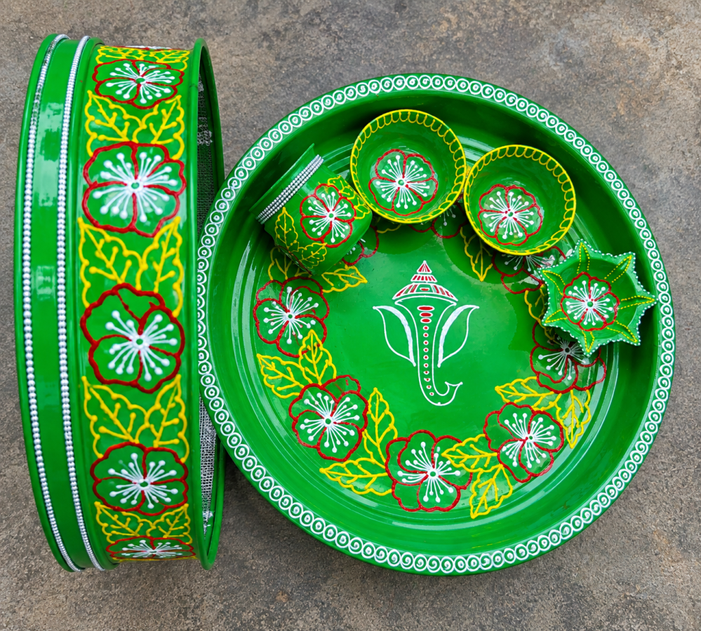 Hand-Painted Green Pooja Thali Set — view 4